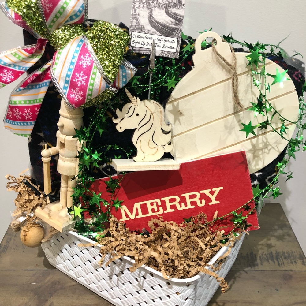 Medium Festive Curated Pre-Wrapped Holiday Gift Basket